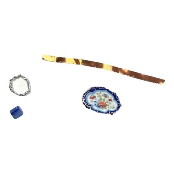 Broken China & Sodalite Charm Bracelet with Artisan Silver-Blend Boho Metalwork - Picture 4 of 15